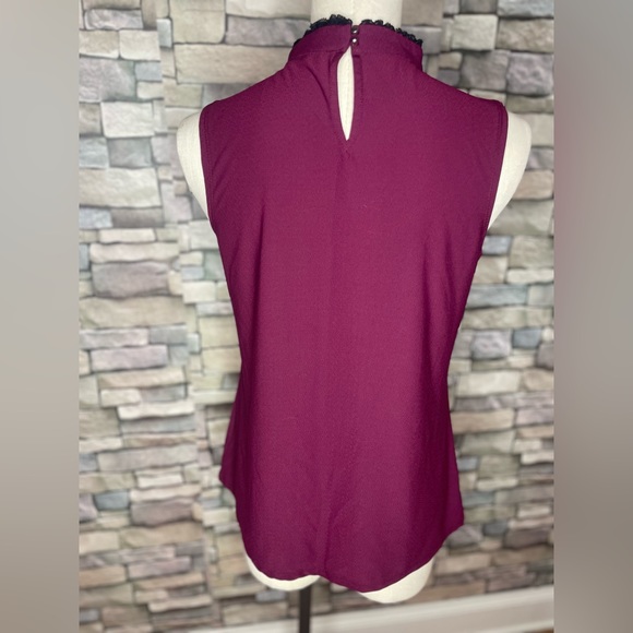 tempted hearts beautiful maroon tank top with black lace neck & choker collar - Picture 7 of 12